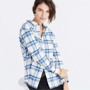 Madewell Classic Ex boyfriend Flannel Sz XS Cream and blue Plaid 100% Cotton
